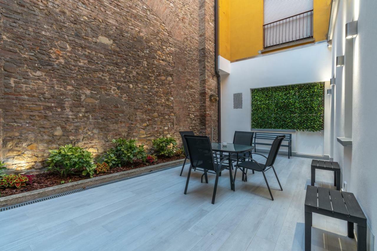 Dimora Santo Stefano: Ampia, Con Giardino Privato Apartment Bologna Ngoại thất bức ảnh