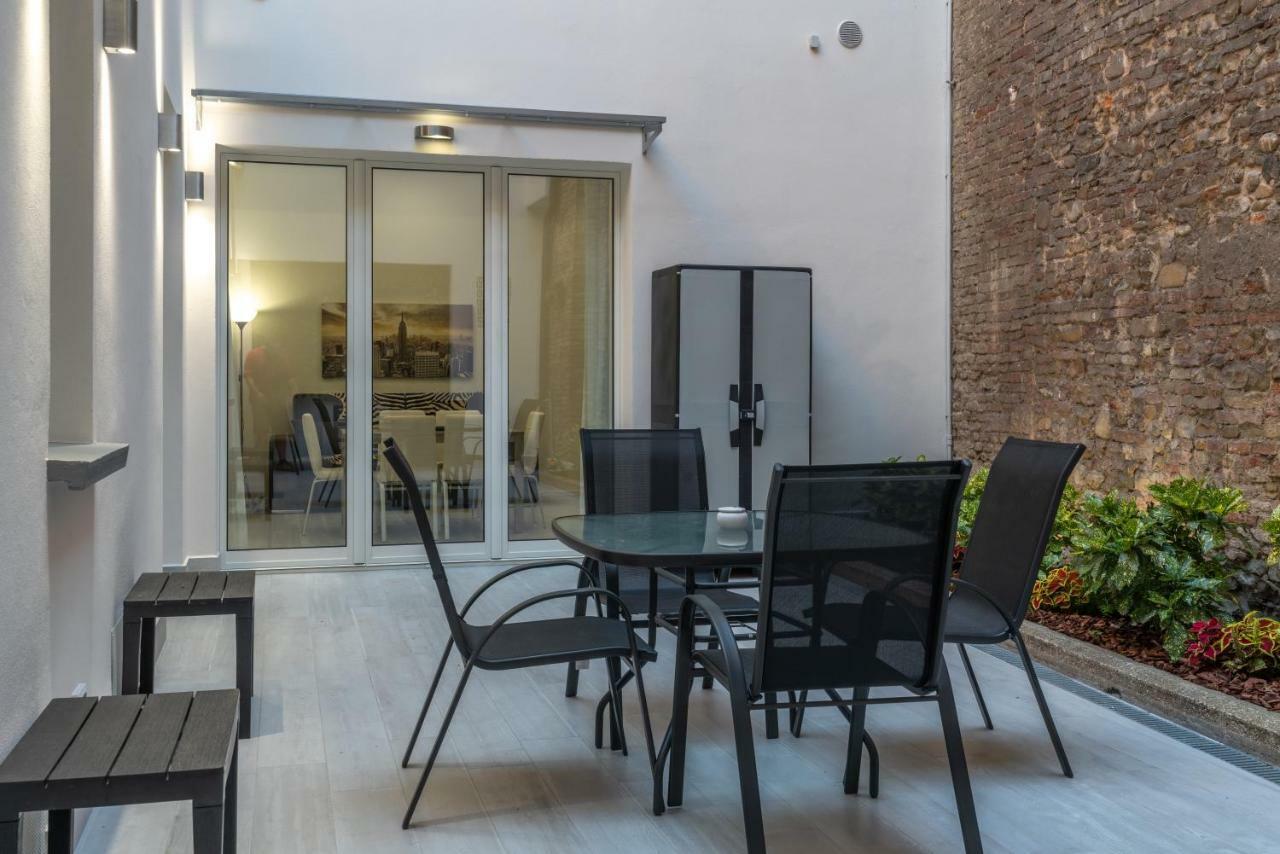 Dimora Santo Stefano: Ampia, Con Giardino Privato Apartment Bologna Ngoại thất bức ảnh