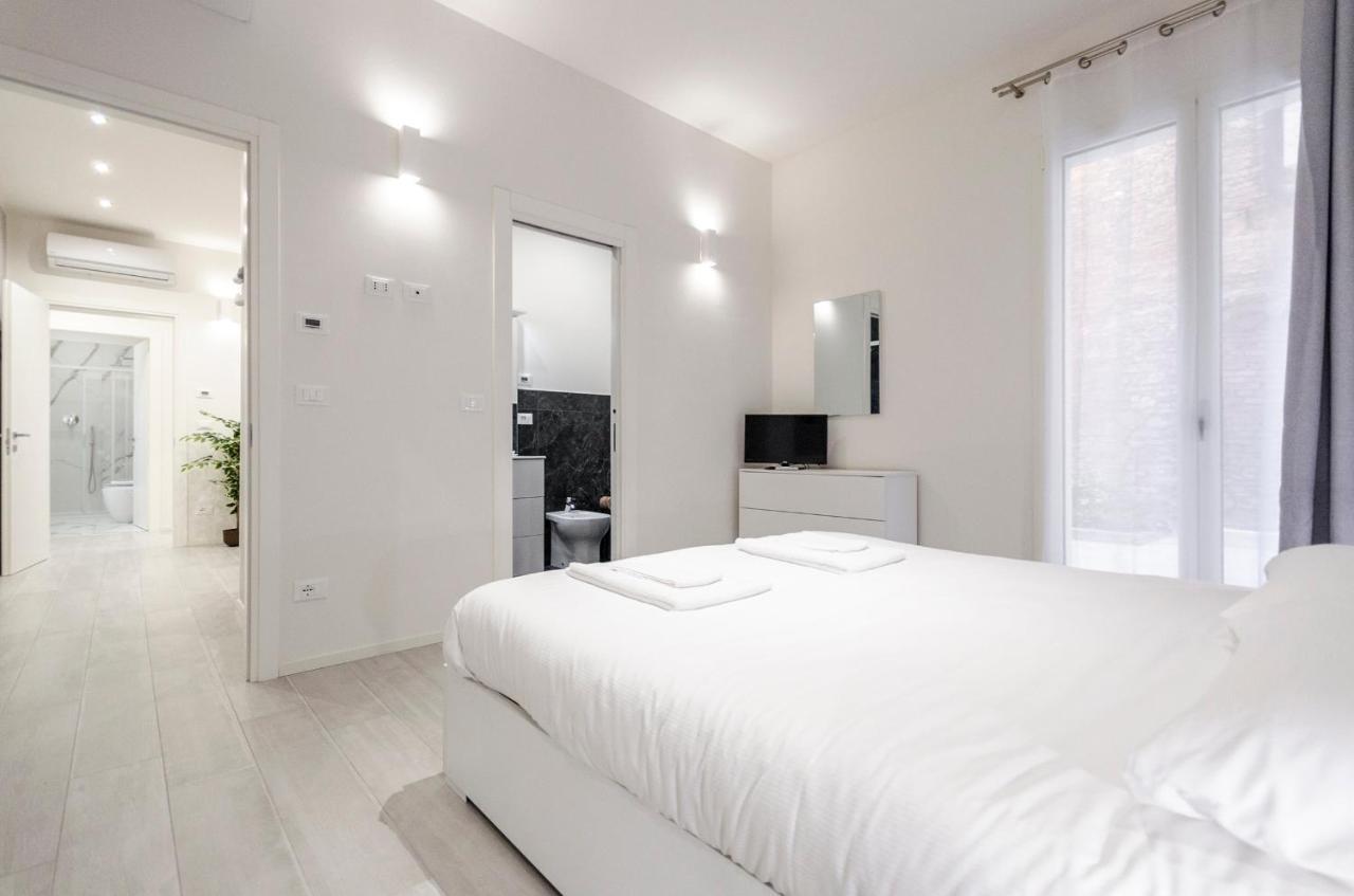 Dimora Santo Stefano: Ampia, Con Giardino Privato Apartment Bologna Ngoại thất bức ảnh