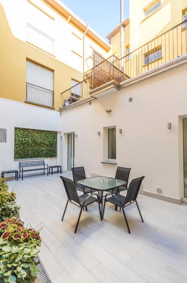 Dimora Santo Stefano: Ampia, Con Giardino Privato Apartment Bologna Ngoại thất bức ảnh