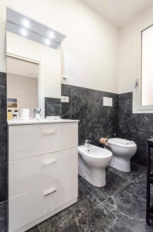 Dimora Santo Stefano: Ampia, Con Giardino Privato Apartment Bologna Ngoại thất bức ảnh
