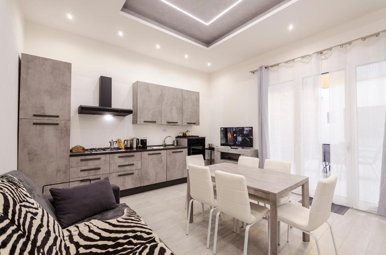 Dimora Santo Stefano: Ampia, Con Giardino Privato Apartment Bologna Ngoại thất bức ảnh